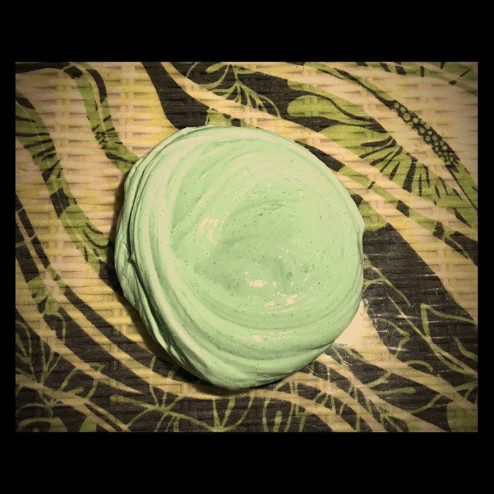 Glossy mint green slime!